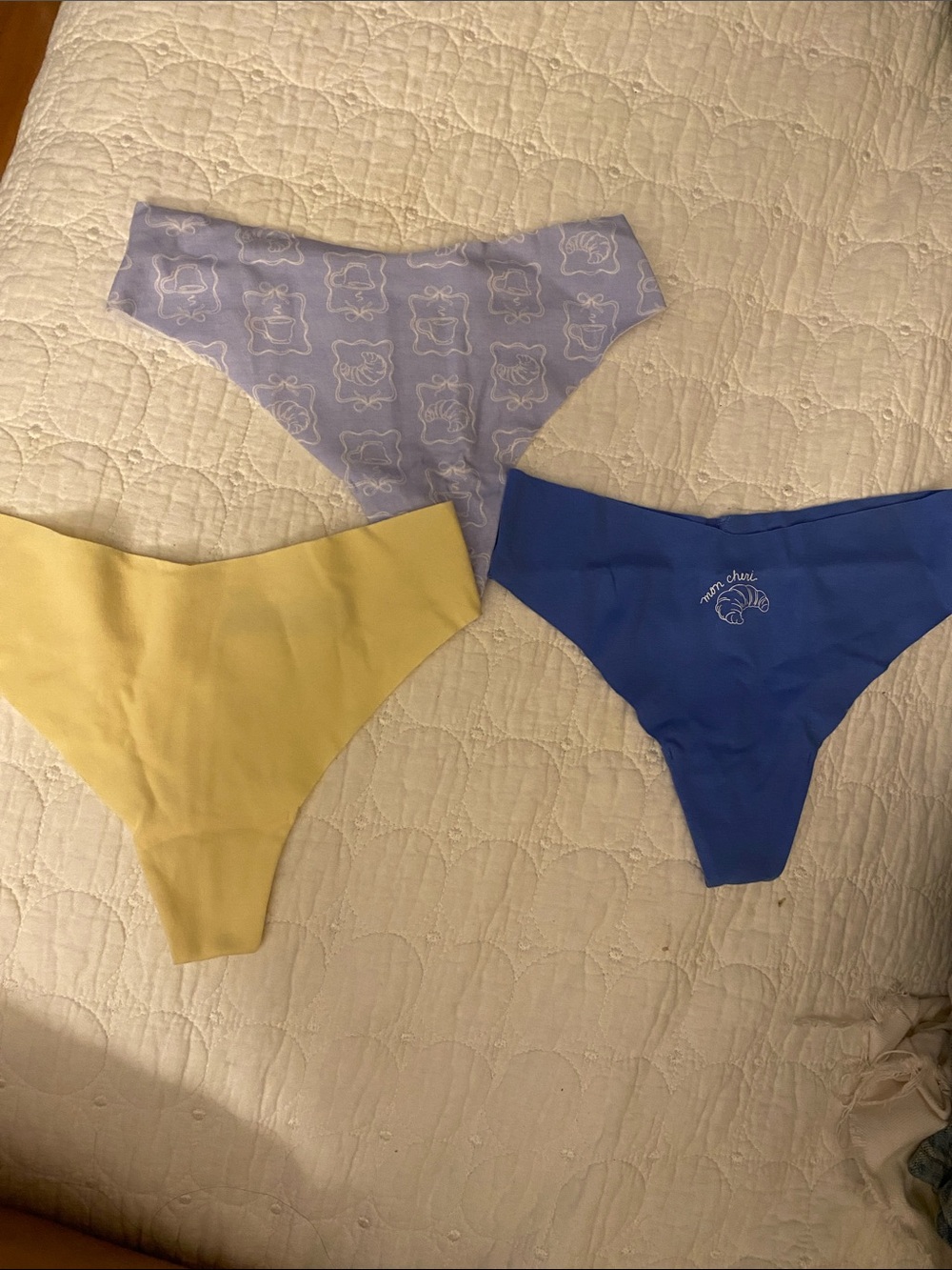 Auden Three-Pack Seamless Thong Set — Lavender Print, Blue, Yellow
